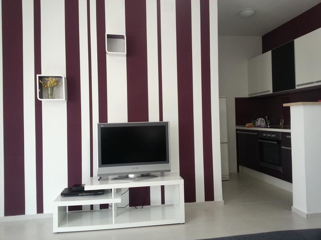 Apartment Tara Sumartin Zimmer foto